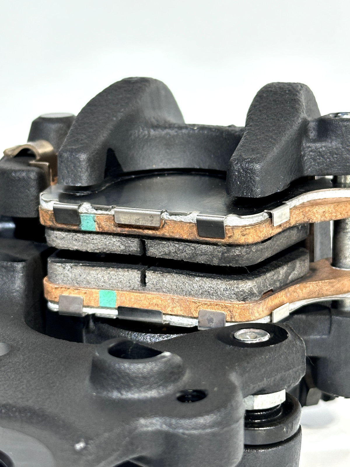 2019-2025 KAWASAKI NINJA ZX6R ZX636 OEM REAR BRAKE CALIPER W/ BRACKET + PADS