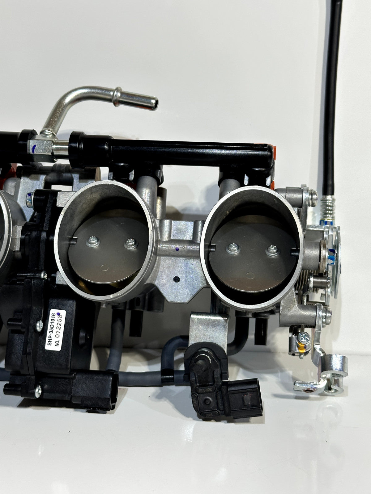 2024-2025 KAWASAKI NINJA ZX6R ZX636 OEM THROTTLE BODY BODIES W/ FUEL INJECTORS