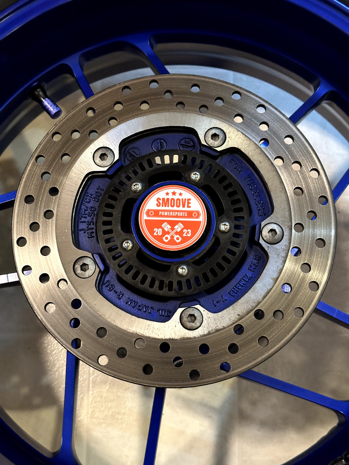 2021-2025 YAMAHA MT09 MT-09 SP OEM REAR BACK WHEEL RIM TIRE SPROCKET ROTOR BLUE