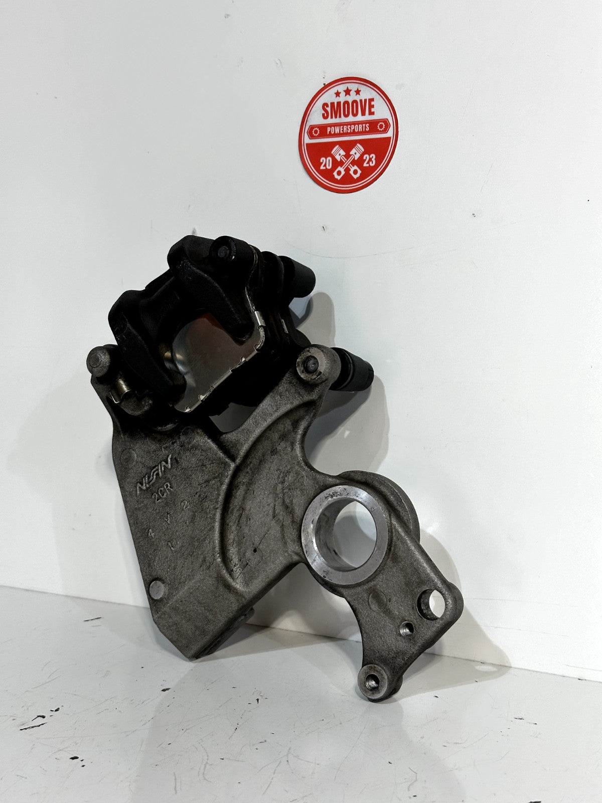 2015-2023 YAMAHA YZF R1 REAR BACK BRAKE CALIPER W/ MOUNT & PADS ASSEMBLY