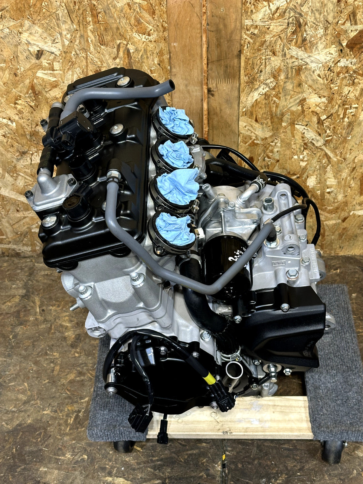 2024-2025 KAWASAKI NINJA ZX6R OEM COMPLETE ENGINE MOTOR ASSEMBLY 806 MILES MINT✅