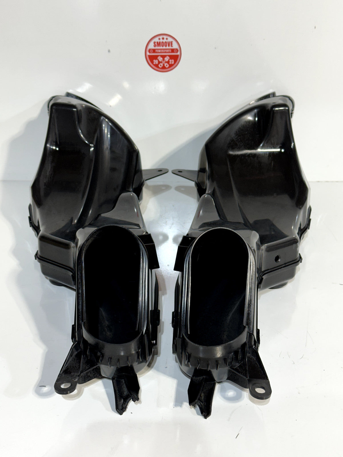 2009-2016 SUZUKI GSXR1000 GSXR 1000 OEM RIGHT LEFT RAM AIR INTAKE DUCT TUBE SET