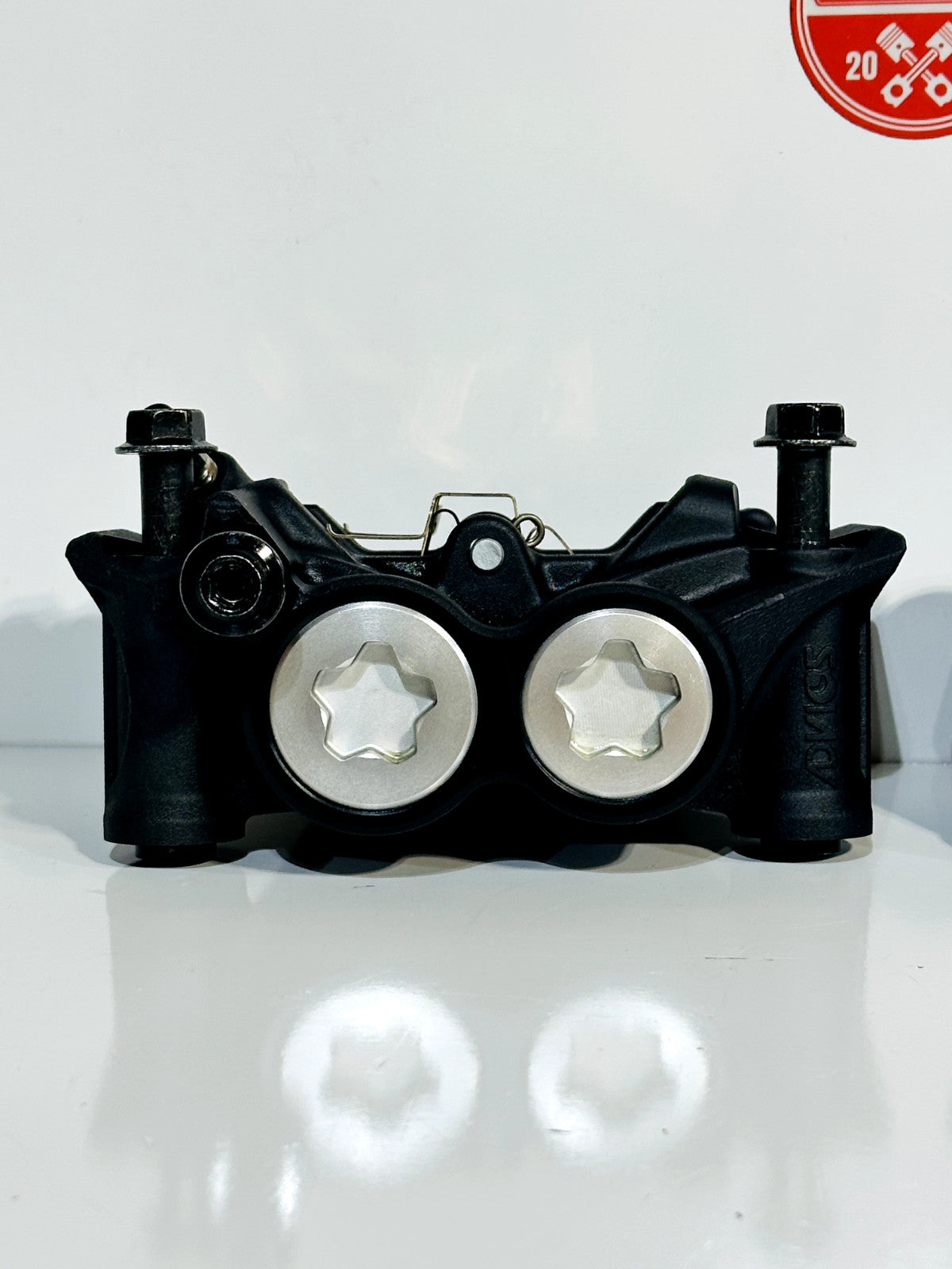 2022-2025 YAMAHA YZF R7 OEM LEFT RIGHT FRONT BRAKE CALIPER SET + PADS