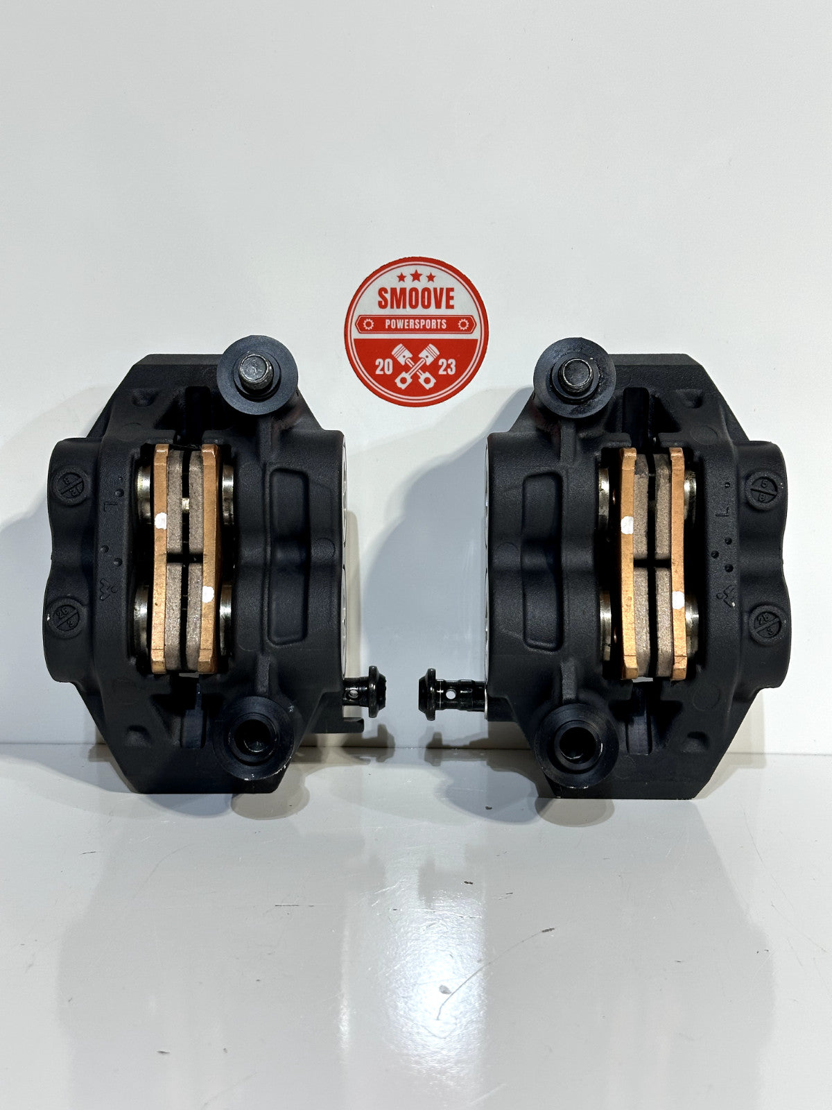 2022-2025 YAMAHA YZF R7 OEM LEFT RIGHT FRONT BRAKE CALIPER SET + PADS