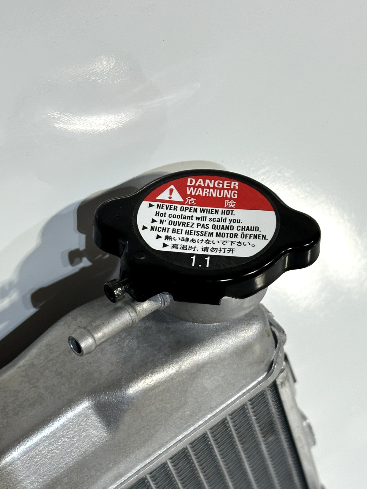 2022-2025 YAMAHA YZF R7 OEM RADIATOR ENGINE MOTOR COOLANT COOLER W/ BLOWER FAN