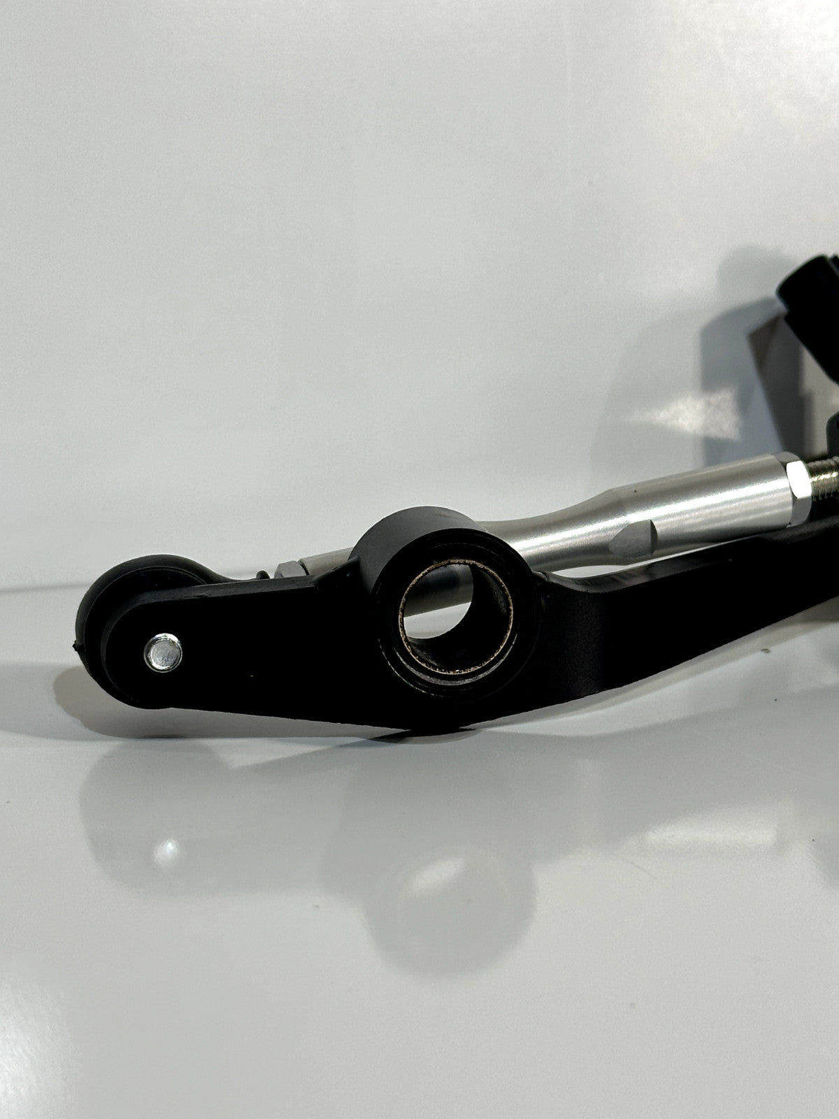 2024-2025 YAMAHA MT09 MT-09 OEM QUICK SHIFTER SHIFT PEDAL QUICK SHIFT LINKAGE