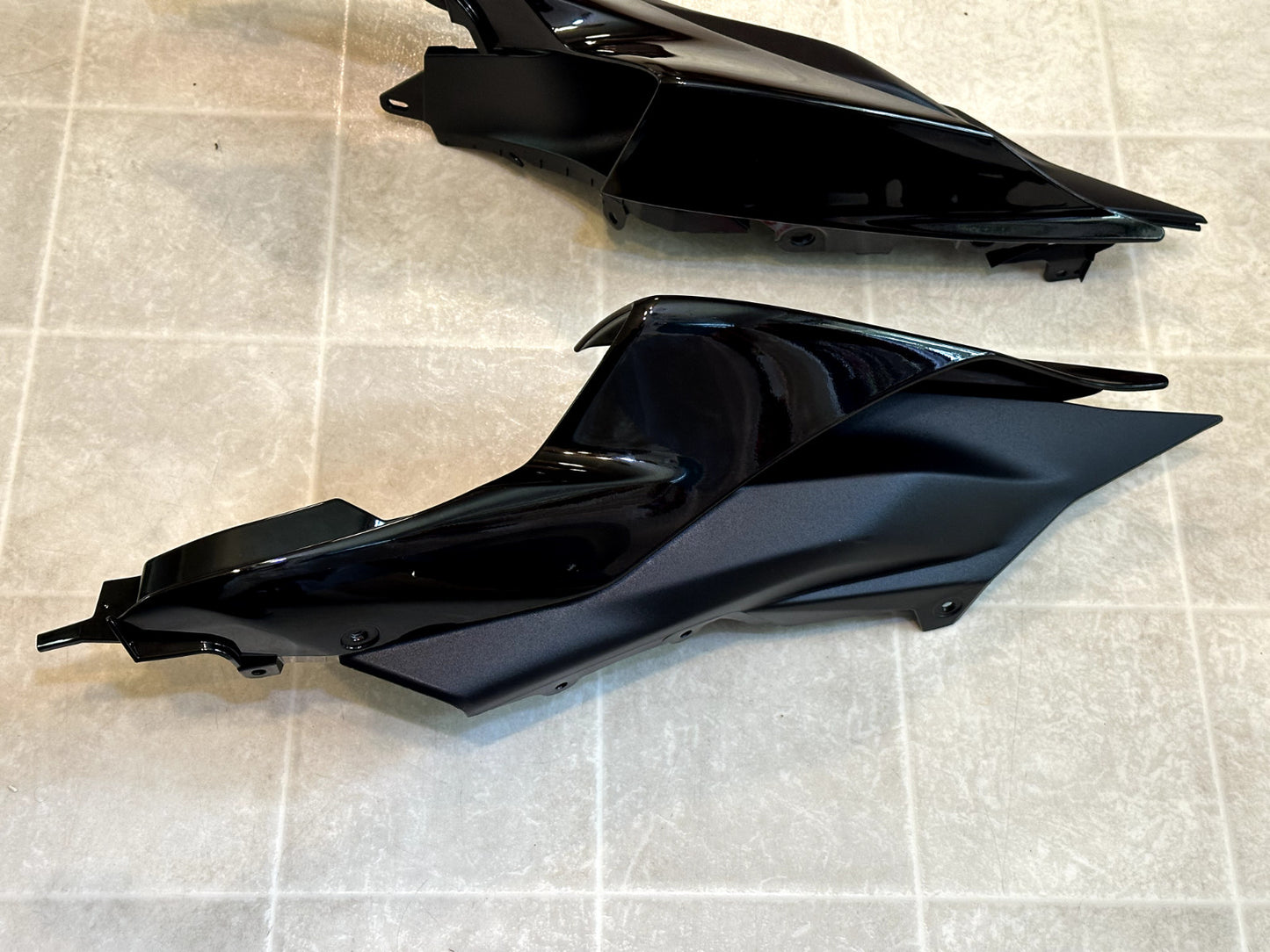 2022-2025 YAMAHA YZF R7 OEM COMPLETE FAIRING BODY PANEL PLASTIC COWL KIT BLACK