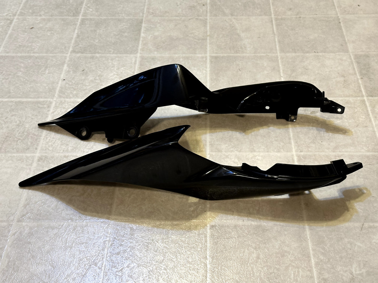 2022-2025 YAMAHA YZF R7 OEM COMPLETE FAIRING BODY PANEL PLASTICS COWL KIT BLACK