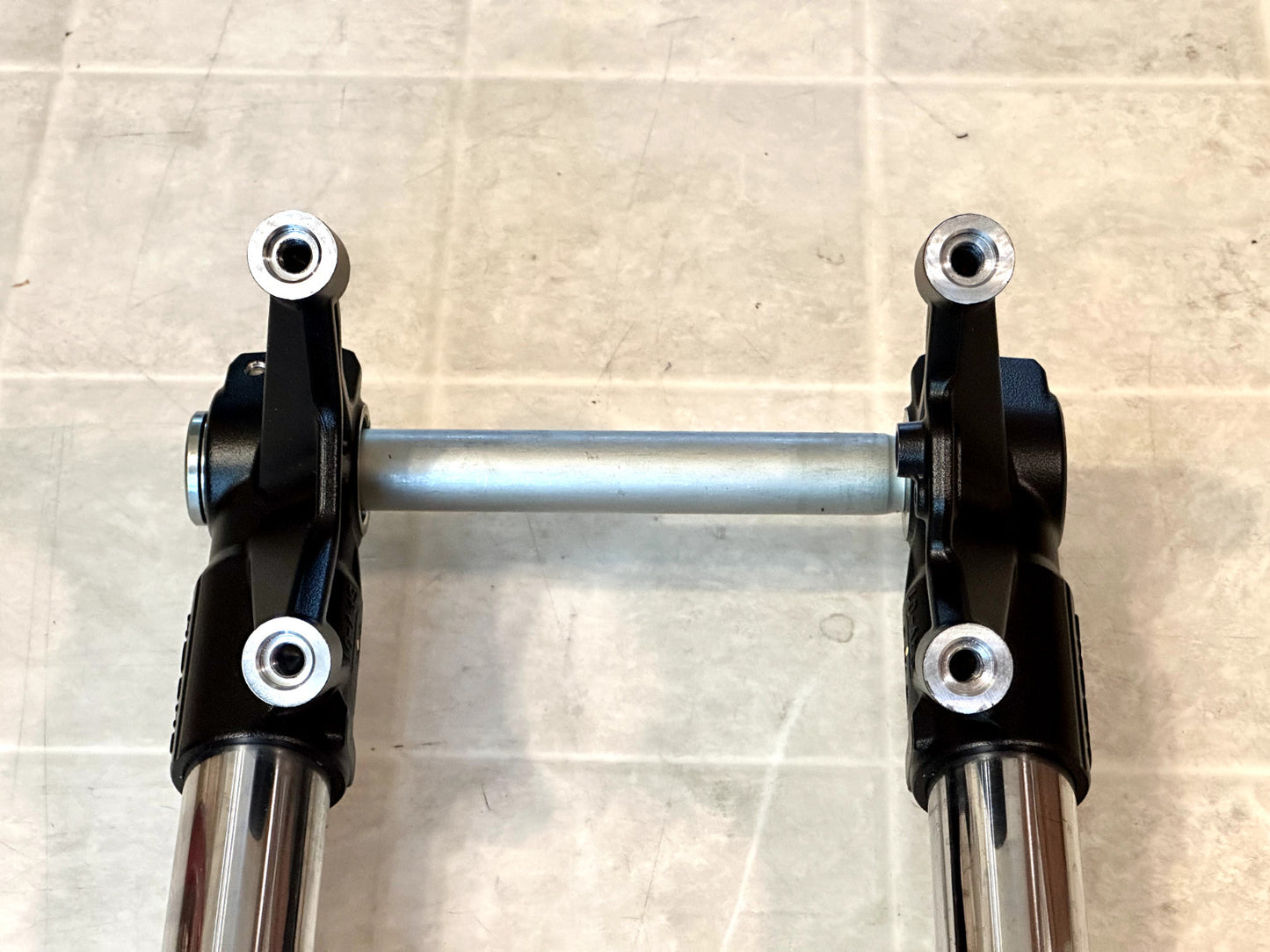 2019-2025 KAWASAKI NINJA ZX6R FRONT FORKS FORK SHOCK SUSPENSION W/ CLIP ON SET