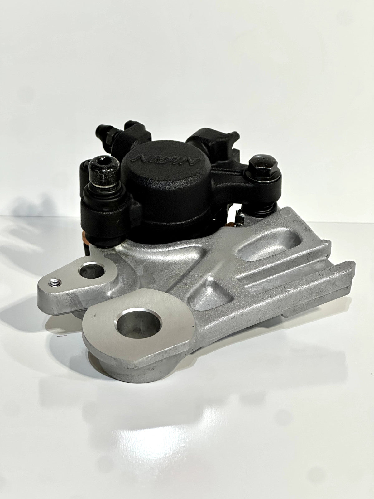 2021-2025 YAMAHA MT07 MT-07 OEM BACK REAR BRAKE CALIPER W/ BRACKET & PADS