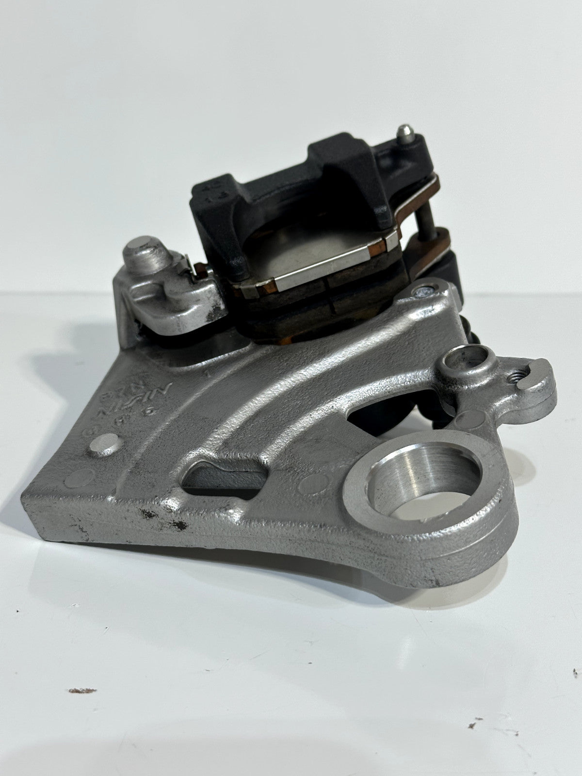 2022-2025 YAMAHA XSR900 XSR 900 OEM REAR BACK BRAKE CALIPER W/ BRACKET