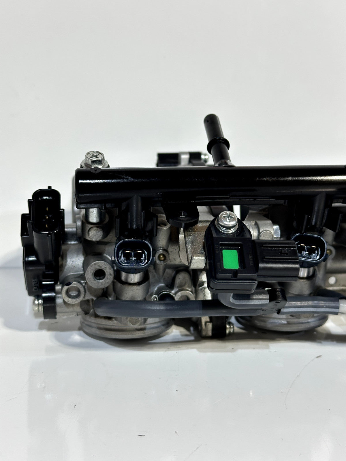 2022-2025 YAMAHA XSR900 XSR 900 OEM THROTTLE BODY + FUEL INJECTORS EFI ASSEMBLY