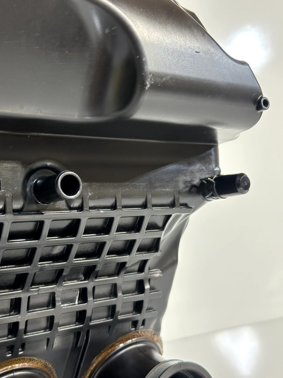 2022-2025 YAMAHA XSR900 XSR 900 OEM AIRBOX AIR INTAKE FILTER HOUSING BOX