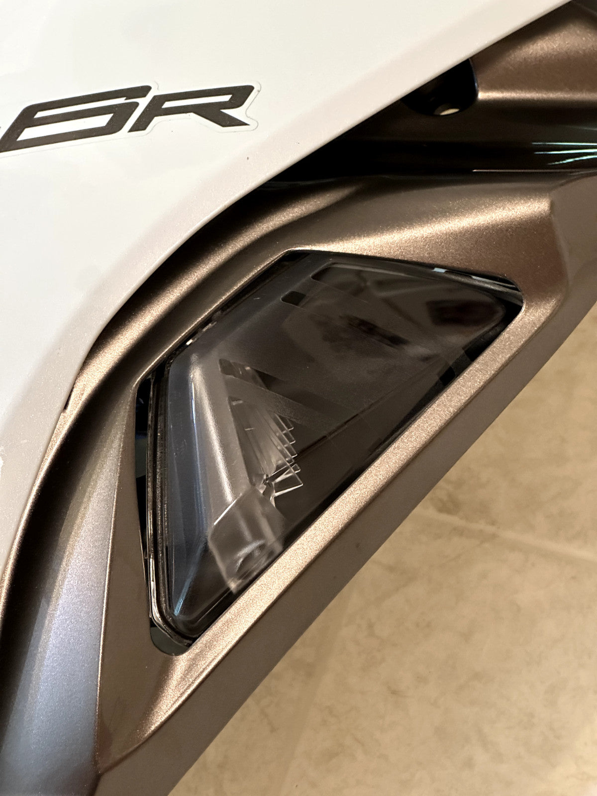 2024-2025 KAWASAKI NINJA ZX6R ZX636 OEM FAIRING BODY PLASTICS COWLING KIT WHITE