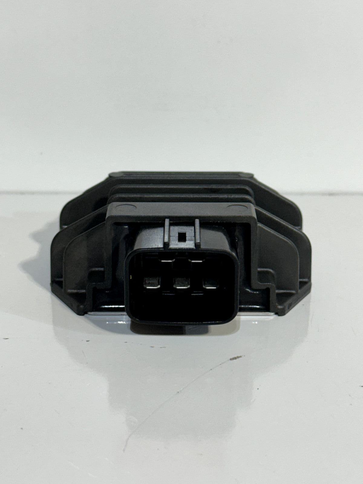 2022-2025 YAMAHA XSR900 XSR 900 OEM RECTIFIER VOLTAGE REGULATOR ASSEMBLY