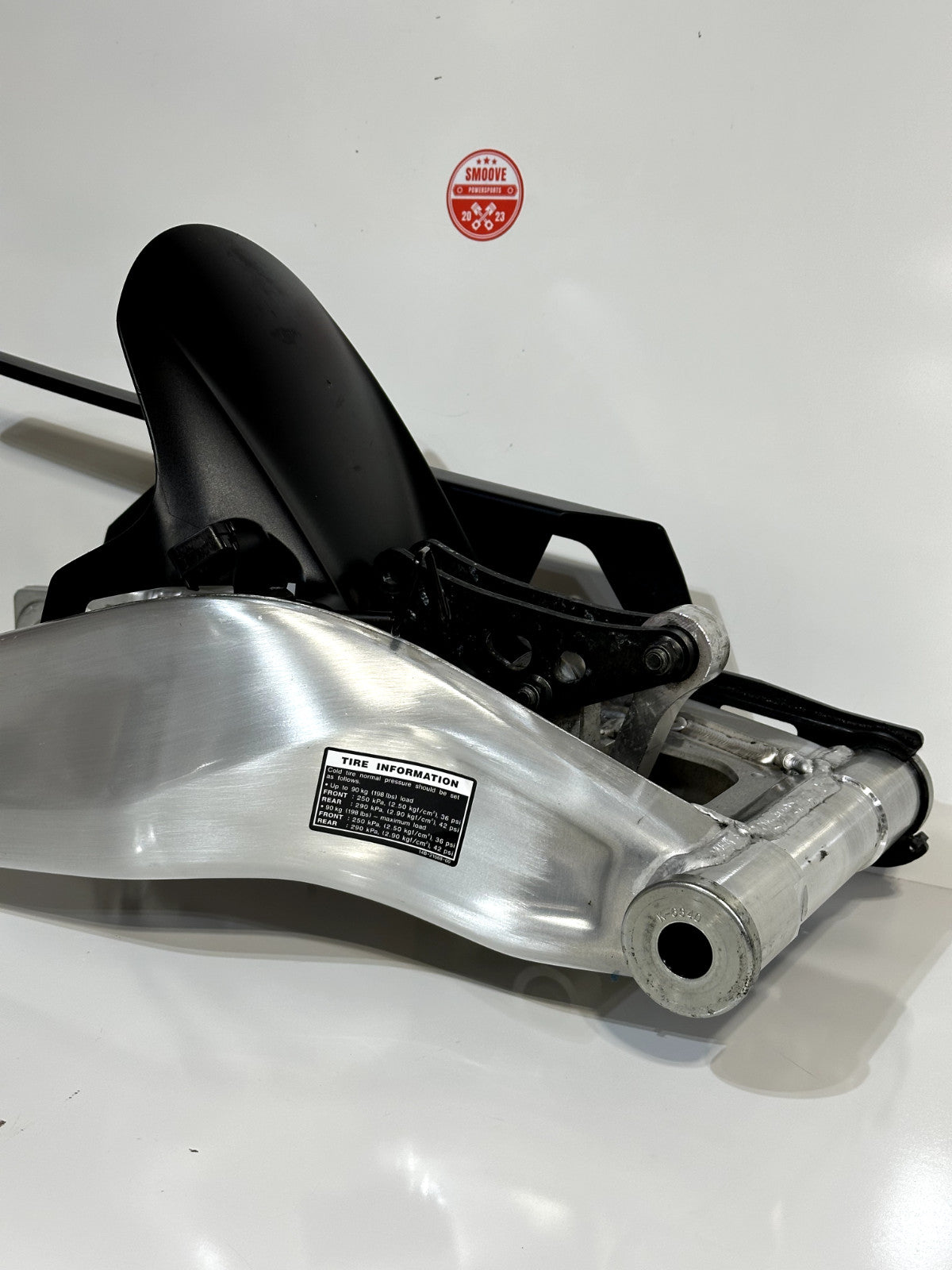 2021-2023 YAMAHA MT09 SP MT 09 SP OEM REAR BACK SWINGARM SWING SUSPENSION ARM