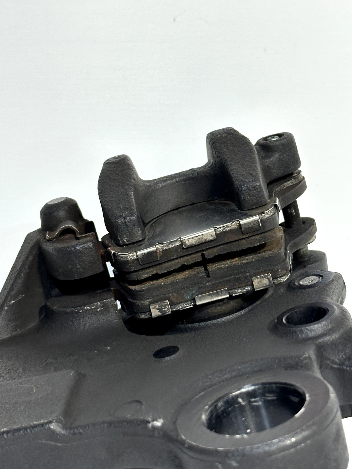 2019-2026 KAWASAKI NINJA ZX6R ZX636 OEM REAR BACK BRAKE CALIPER SET W/ BRACKET