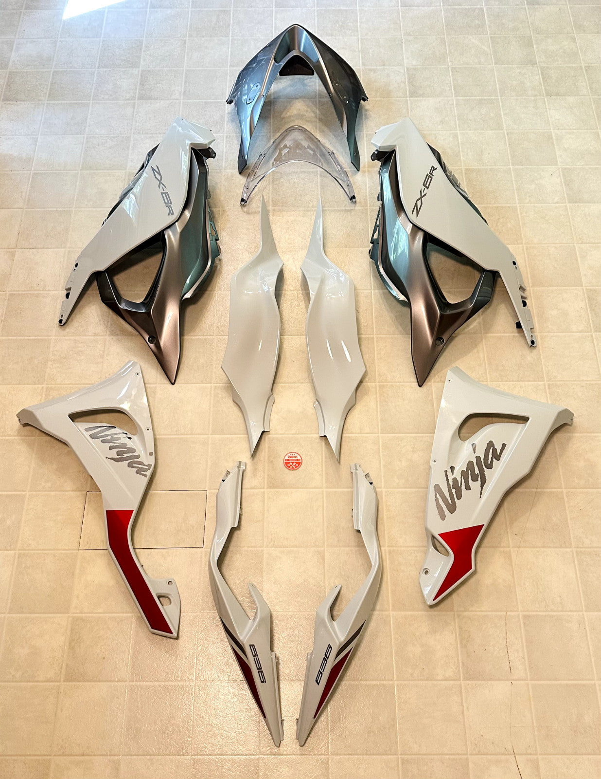 2024-2025 KAWASAKI NINJA ZX6R ZX636 OEM FAIRING BODY PLASTICS COWLING KIT WHITE