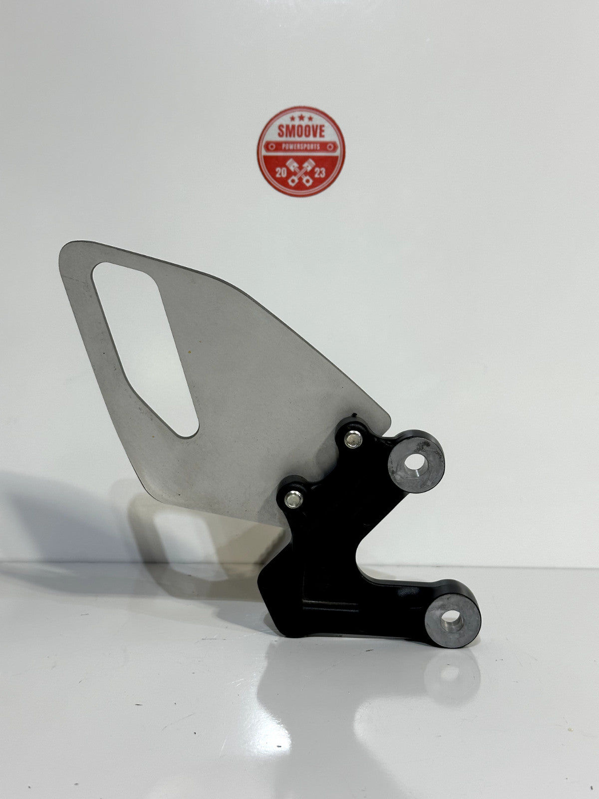2022-2025 YAMAHA XSR900 XSR 900 OEM LEFT SIDE FOOT PEG REST W/ BRACKET