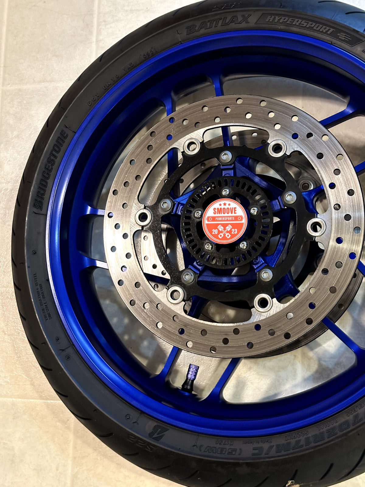 2021-2025 YAMAHA MT09 MT 09 SP OEM FRONT WHEEL RIM TIRE ROTOR ASSEMBLY BLUE