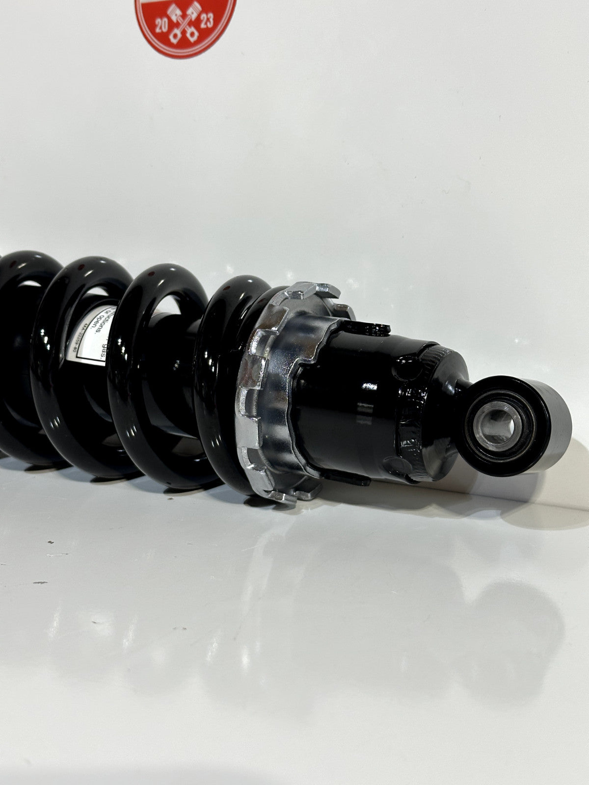 2022-2025 YAMAHA YZF R7 OEM REAR BACK SHOCK ABSORBER SUSPENSION SPRING ASSEMBLY