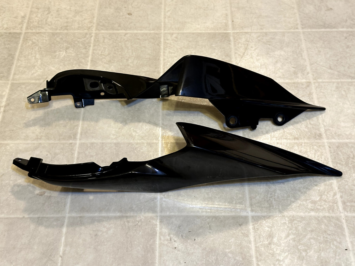 2022-2025 YAMAHA YZF R7 OEM COMPLETE FAIRING BODY PANEL PLASTICS COWL KIT BLACK