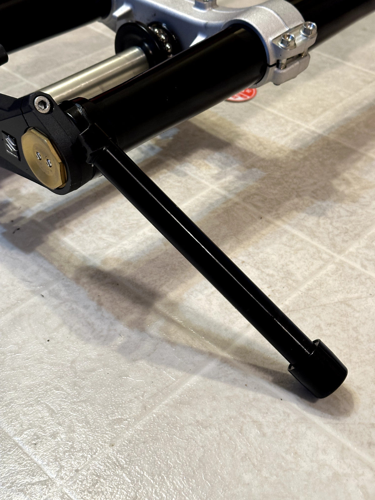 2017-2025 SUZUKI GSXR1000 OEM FRONT FORKS SUSPENSION W/ TRIPLE CLAMPS & CLIP ONS