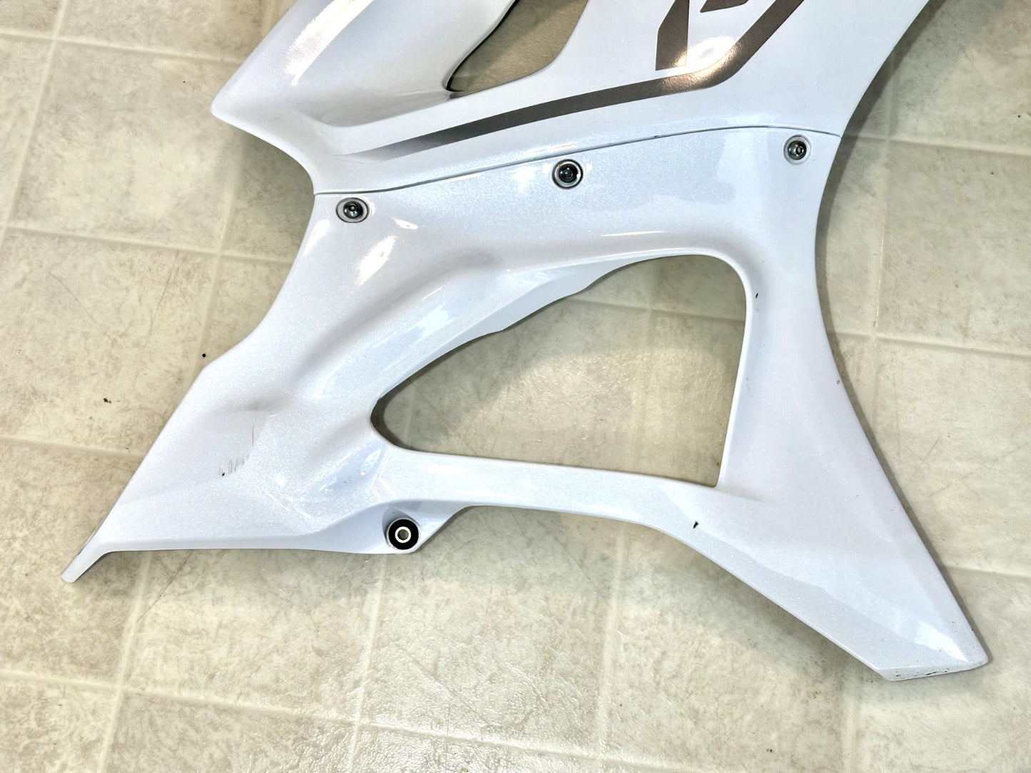 2022-2025 YAMAHA YZF R7 OEM COMPLETE FAIRING BODY PANEL PLASTICS COWL KIT WHITE