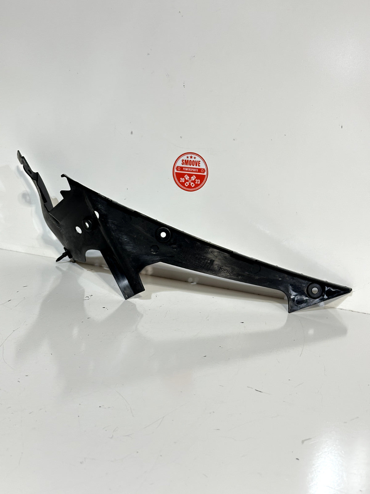 2020-2025 YAMAHA YZF R1 OEM RIGHT SIDE INNER FRONT LOWER UNDER TRIM B3L-2836L