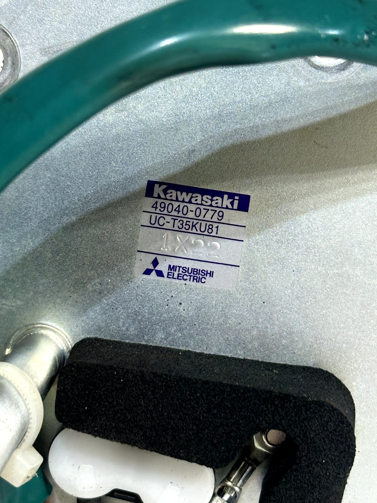 2019-2026 KAWASAKI NINJA ZX6R OEM FUEL PUMP GAS TANK PETROL SENDER UNIT