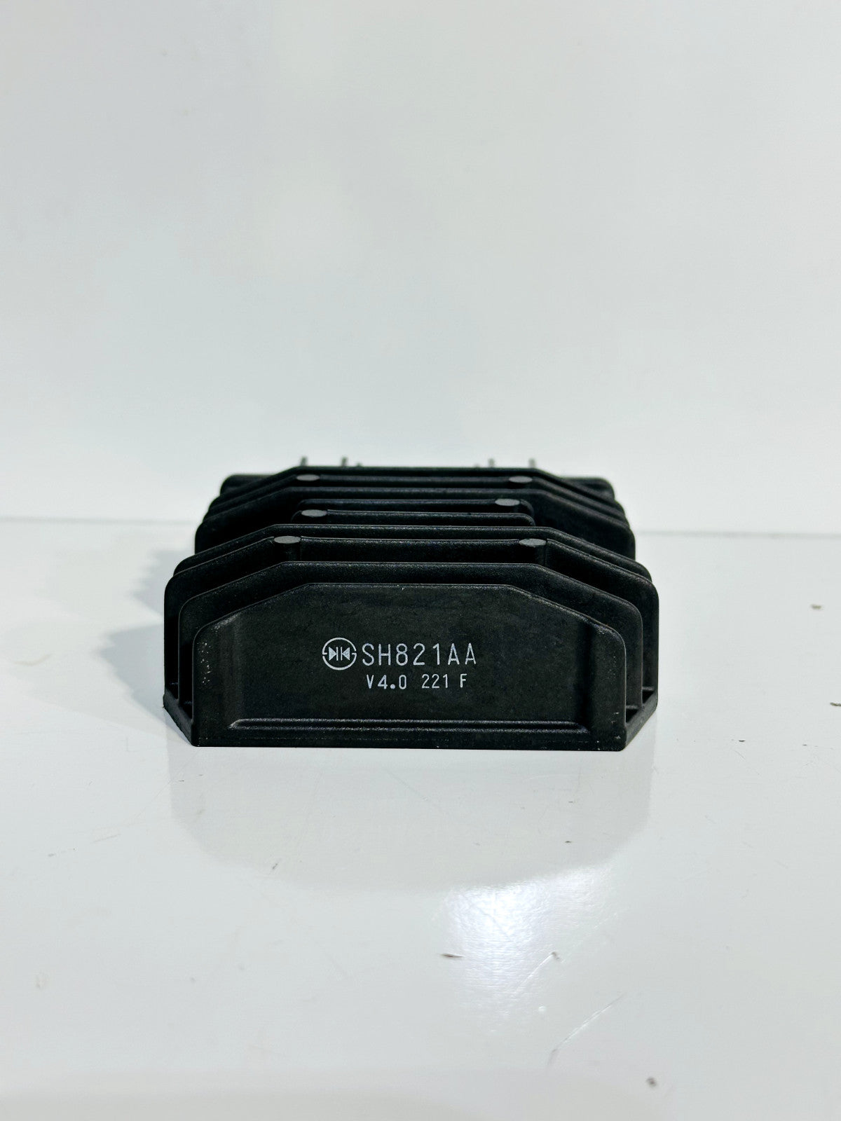 2022-2025 YAMAHA YZF R7 OEM RECTIFIER VOLTAGE REGULATOR ASSEMBLY
