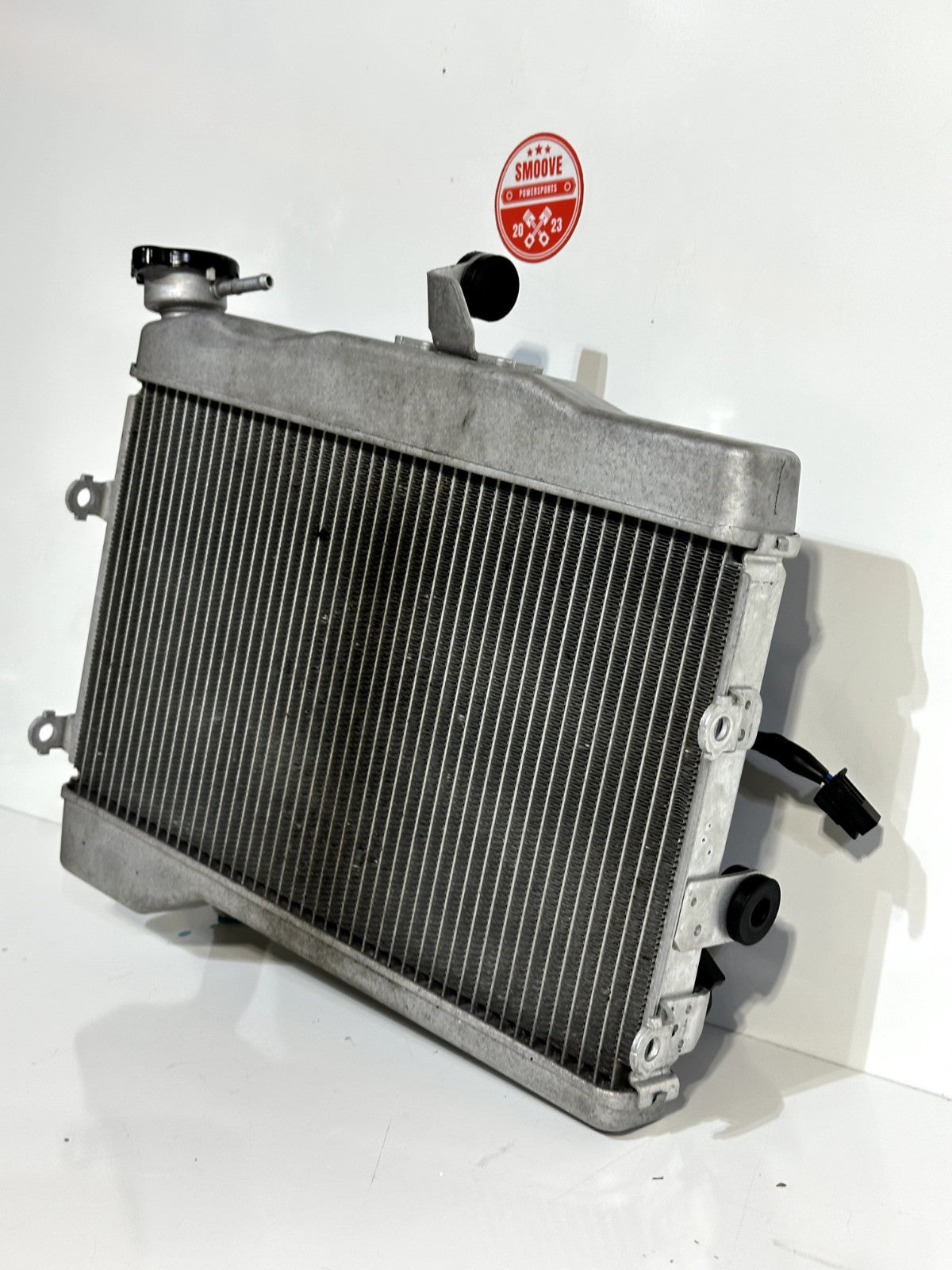 2022-2025 YAMAHA YZF R7 OEM RADIATOR ENGINE MOTOR COOLER ASSEMBLY W/ FAN
