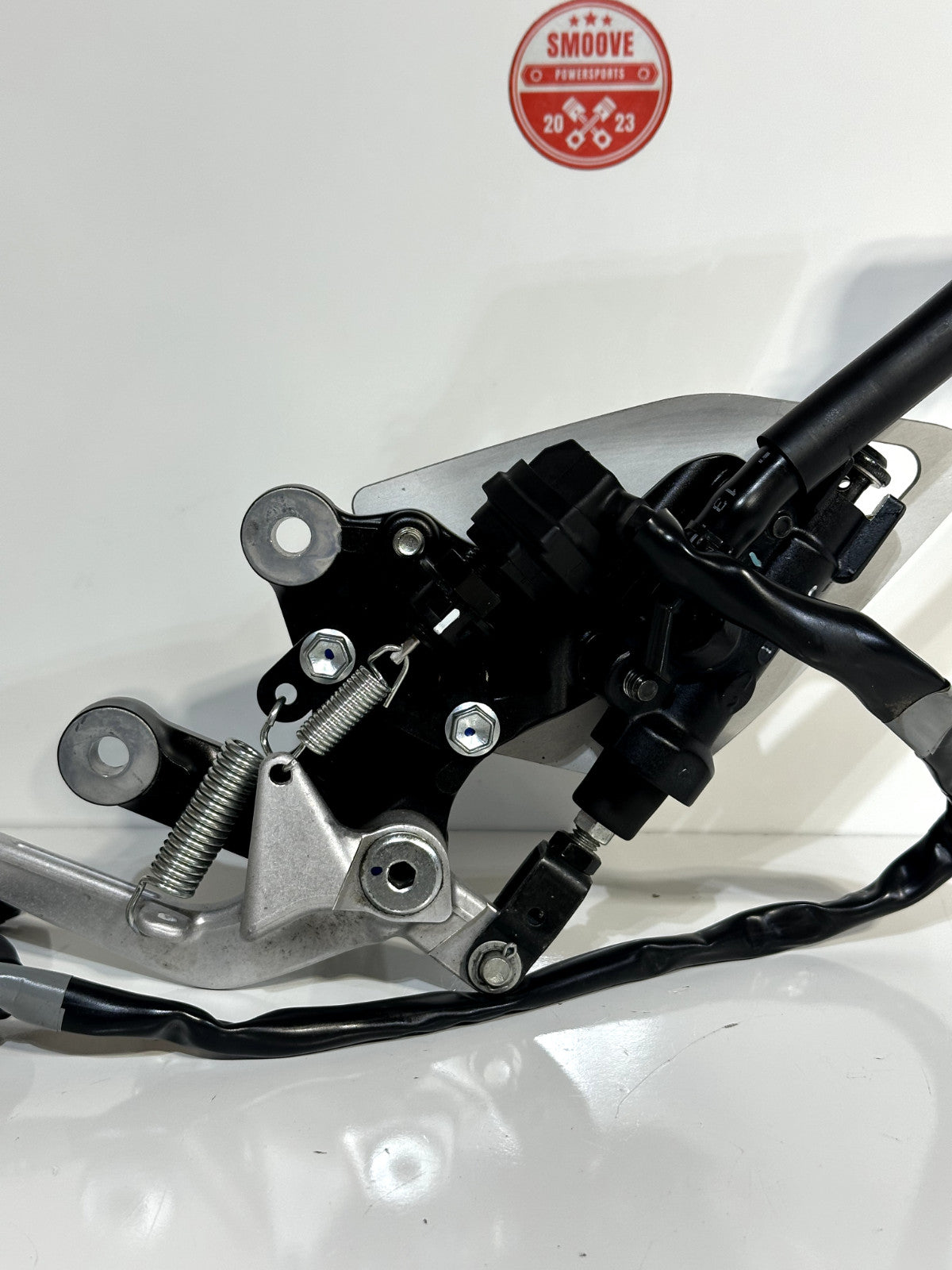 2022-2025 YAMAHA XSR900 XSR 900 OEM REAR BACK BRAKE MASTER CYLINDER W/ FOOT PEG