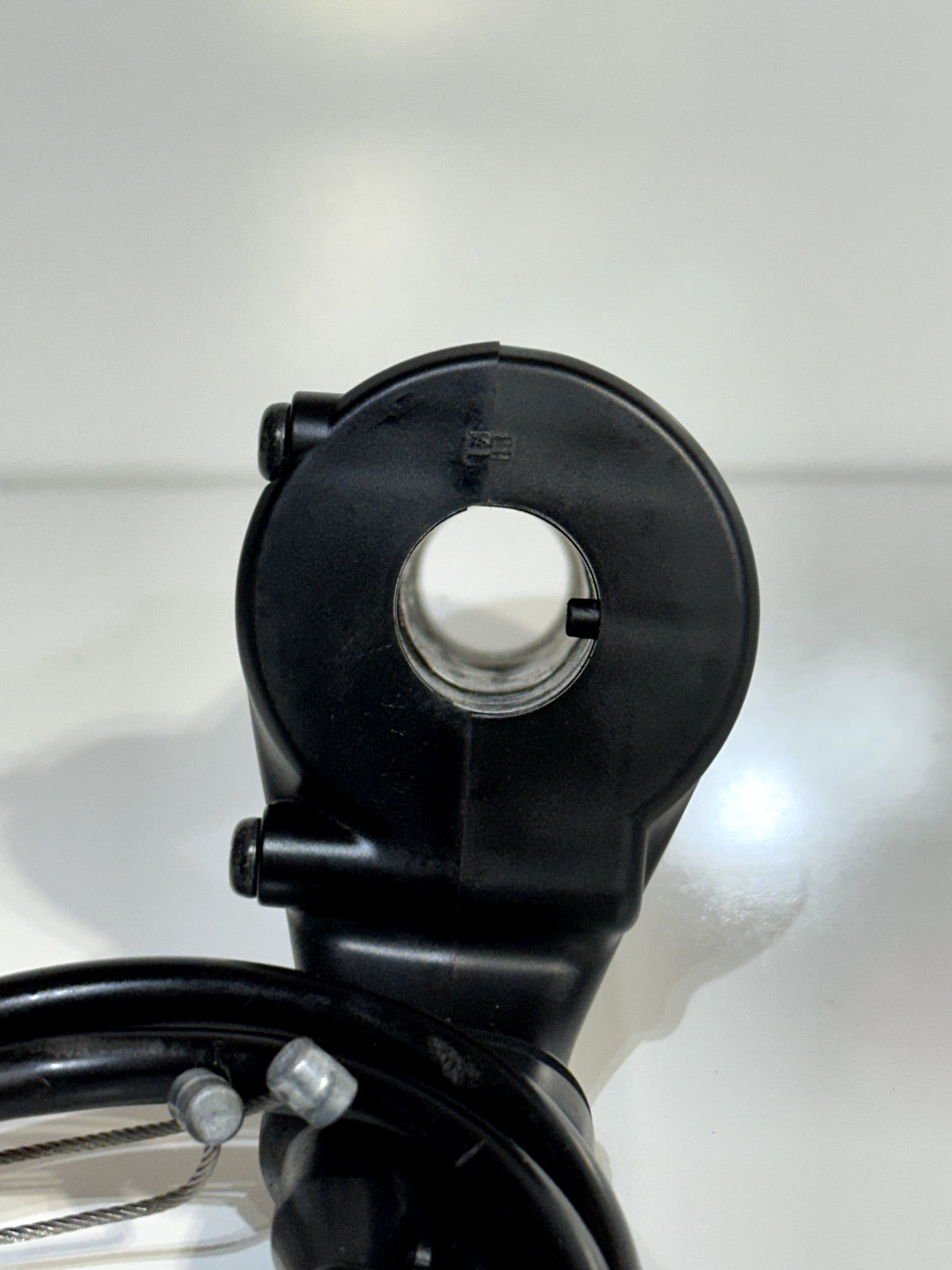 2011-2015 KAWASAKI NINJA ZX10R OEM THROTTLE CONTROL ASSEMBLY W/ CABLES