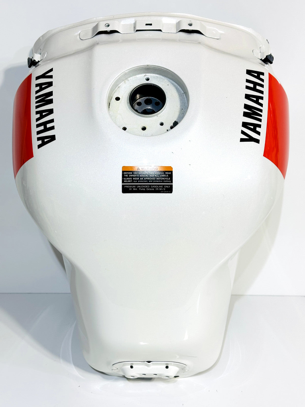 2022-2025 YAMAHA XSR900 XSR 900 OEM GAS FUEL TANK CELL PETROL RESERVOIR WHITE