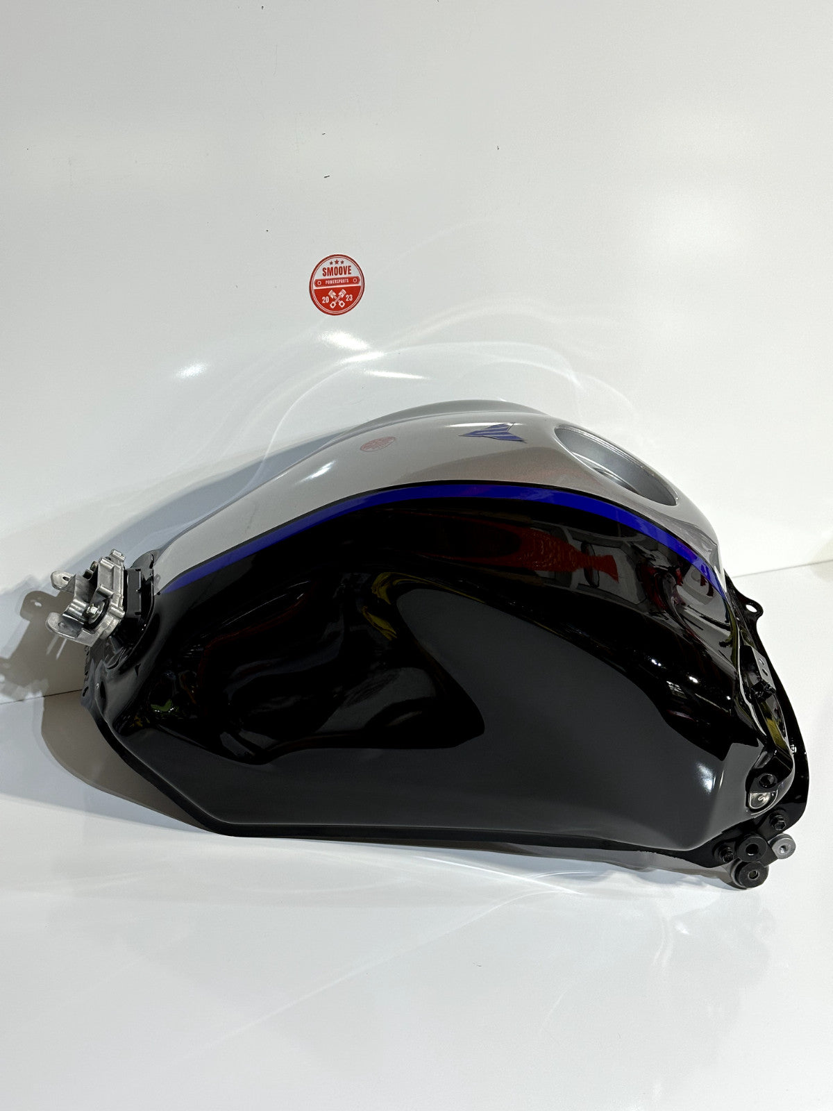 2021-2023 YAMAHA MT09 SP MT-09 SP OEM GAS FUEL TANK PETROL RESERVOIR FUEL CELL
