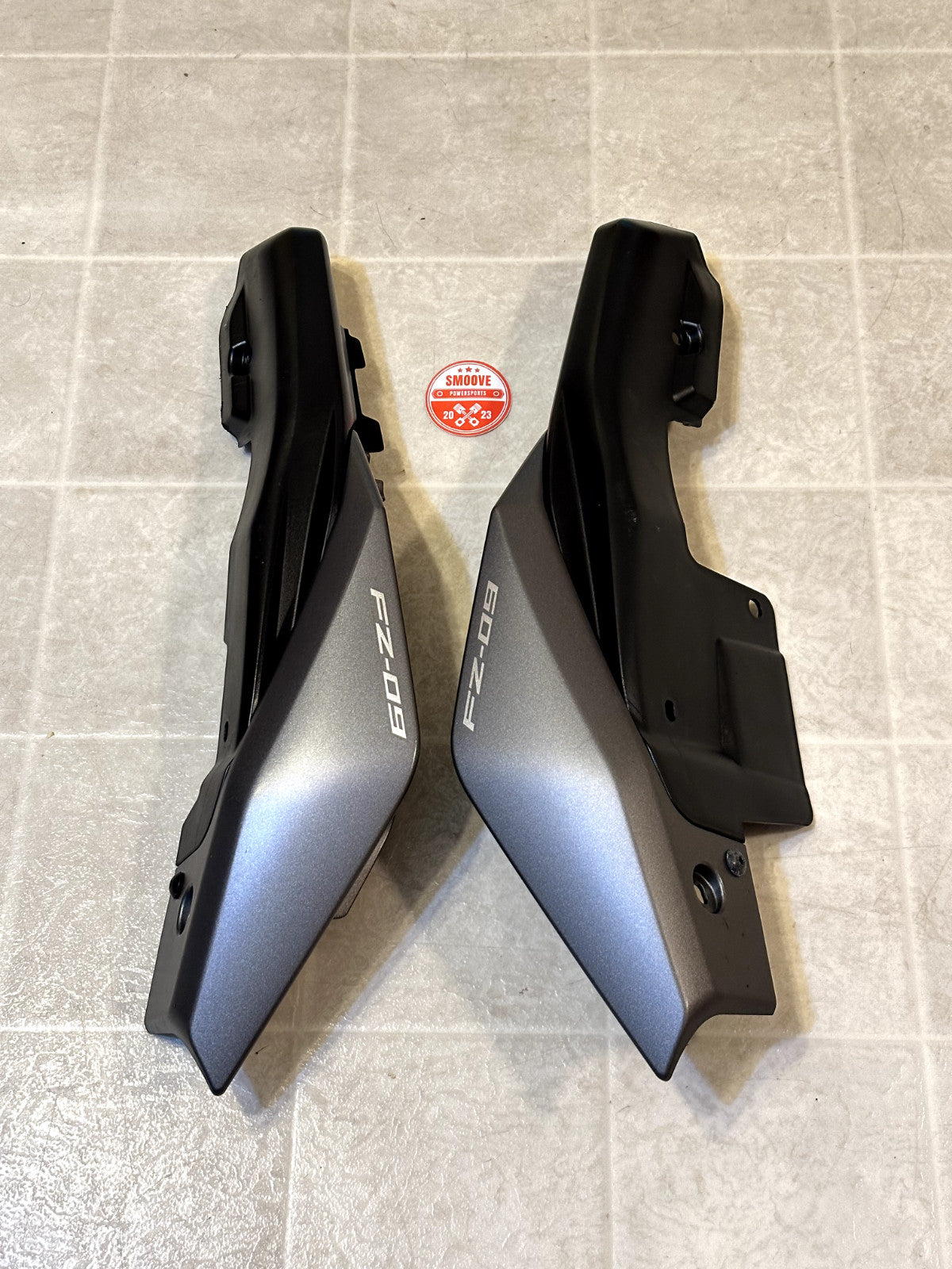 2014-2017 YAMAHA FZ09 FZ-09 OEM FAIRING COWLING BODY PLASTICS KIT GRAY BLACK