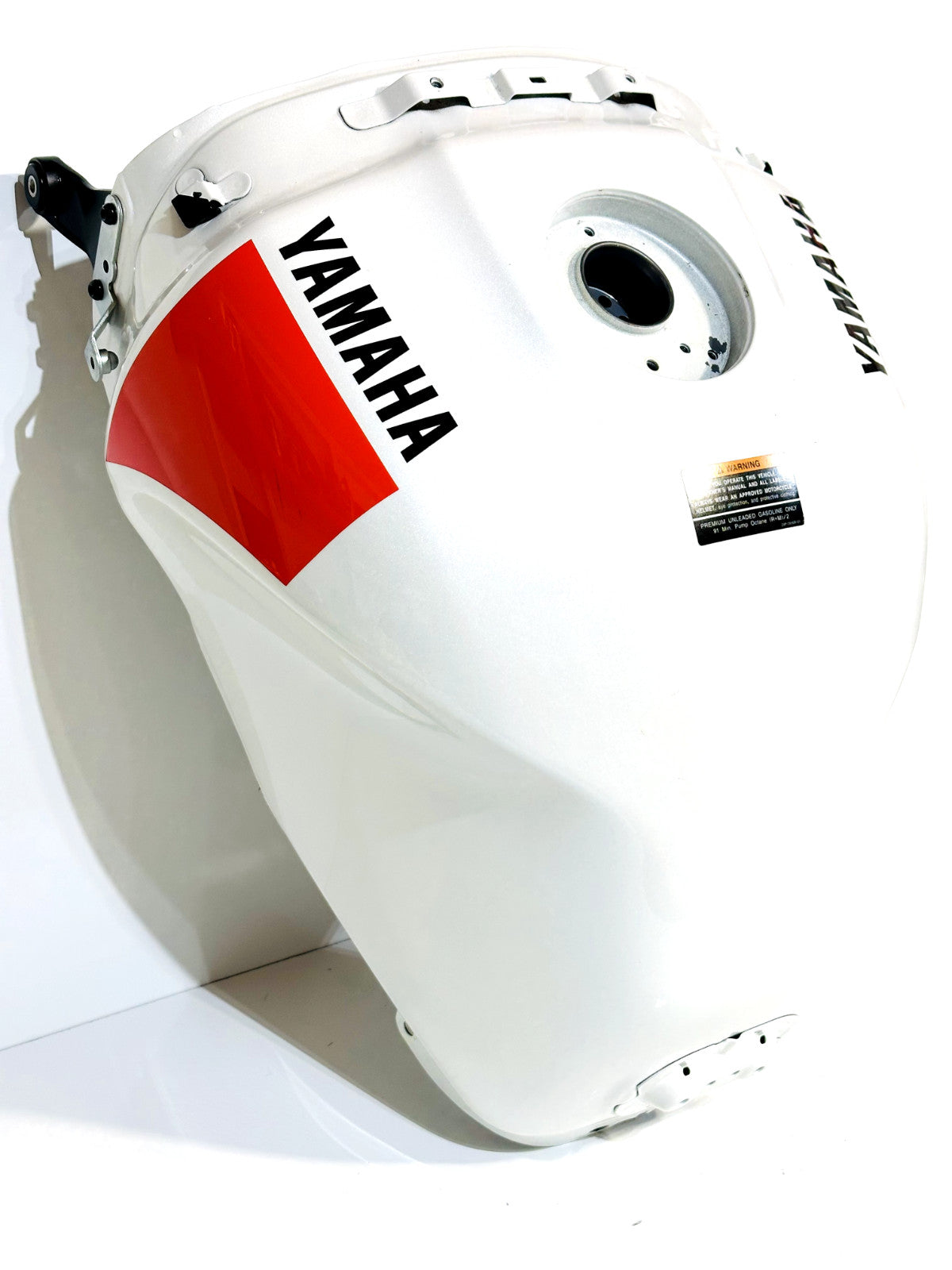 2022-2025 YAMAHA XSR900 XSR 900 OEM GAS FUEL TANK CELL PETROL RESERVOIR WHITE