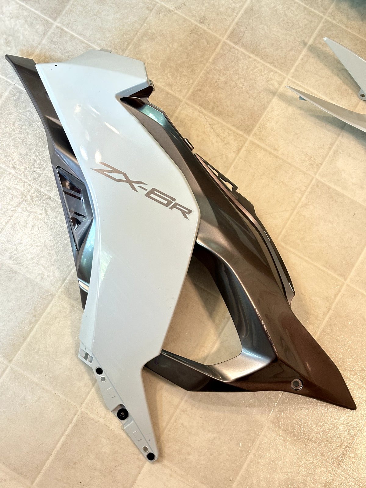 2024-2025 KAWASAKI NINJA ZX6R ZX636 OEM FAIRING BODY PLASTICS COWLING KIT WHITE