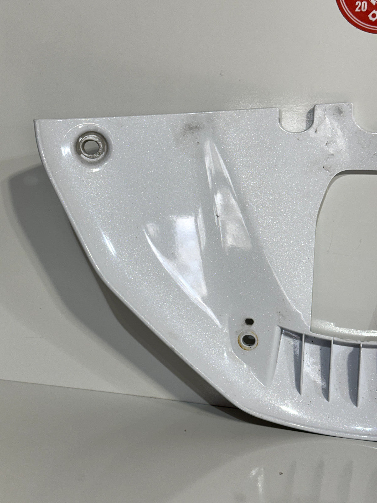 2022-2025 YAMAHA YZF R7 OEM FRONT LOWER NOSE PLATE COWLING COWL FAIRING WHITE