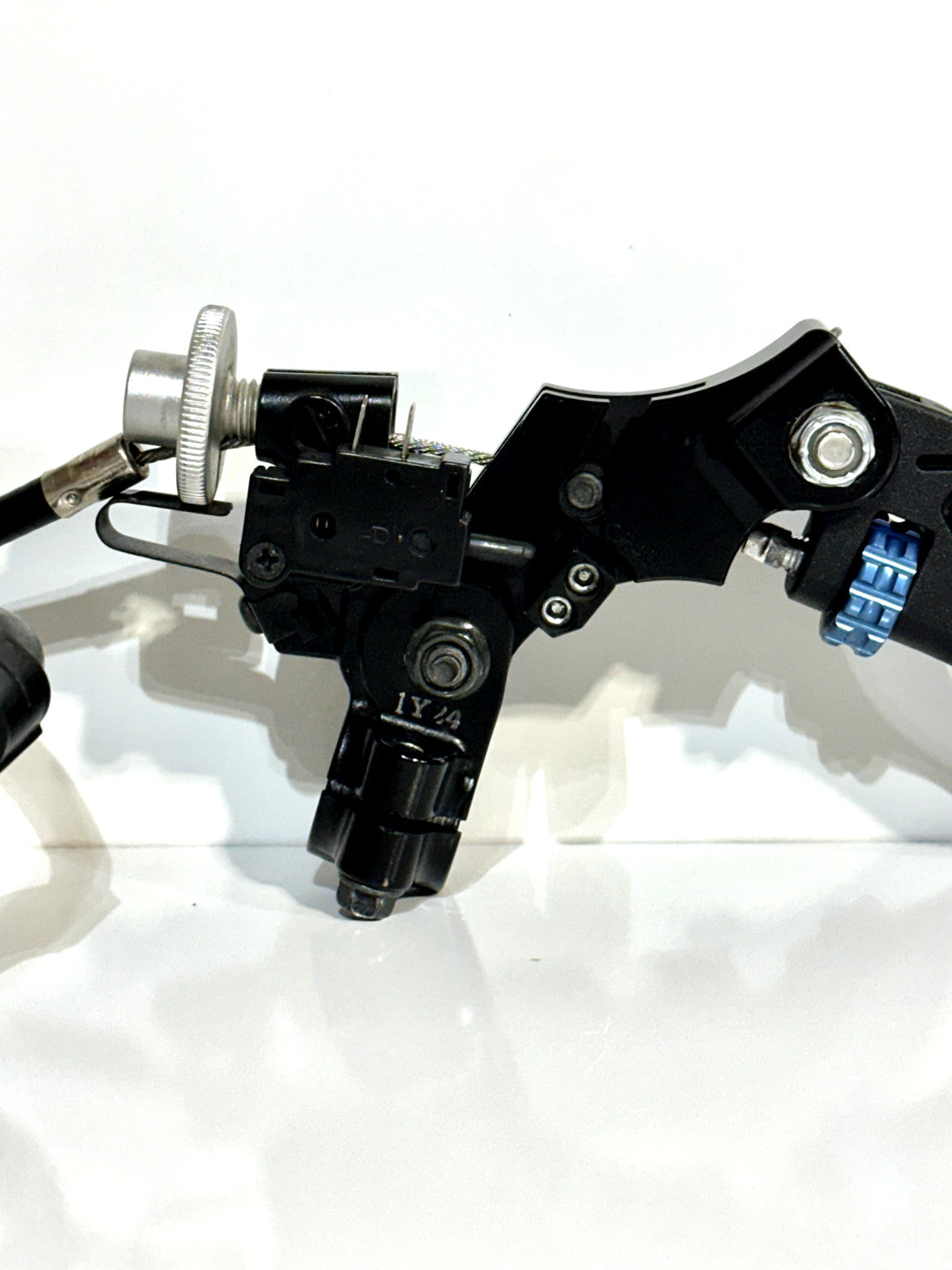 2022-2025 YAMAHA YZF R7 OEM CLUTCH PERCH MOUNT W/ CLUTCH CABLE & ASV LEVER