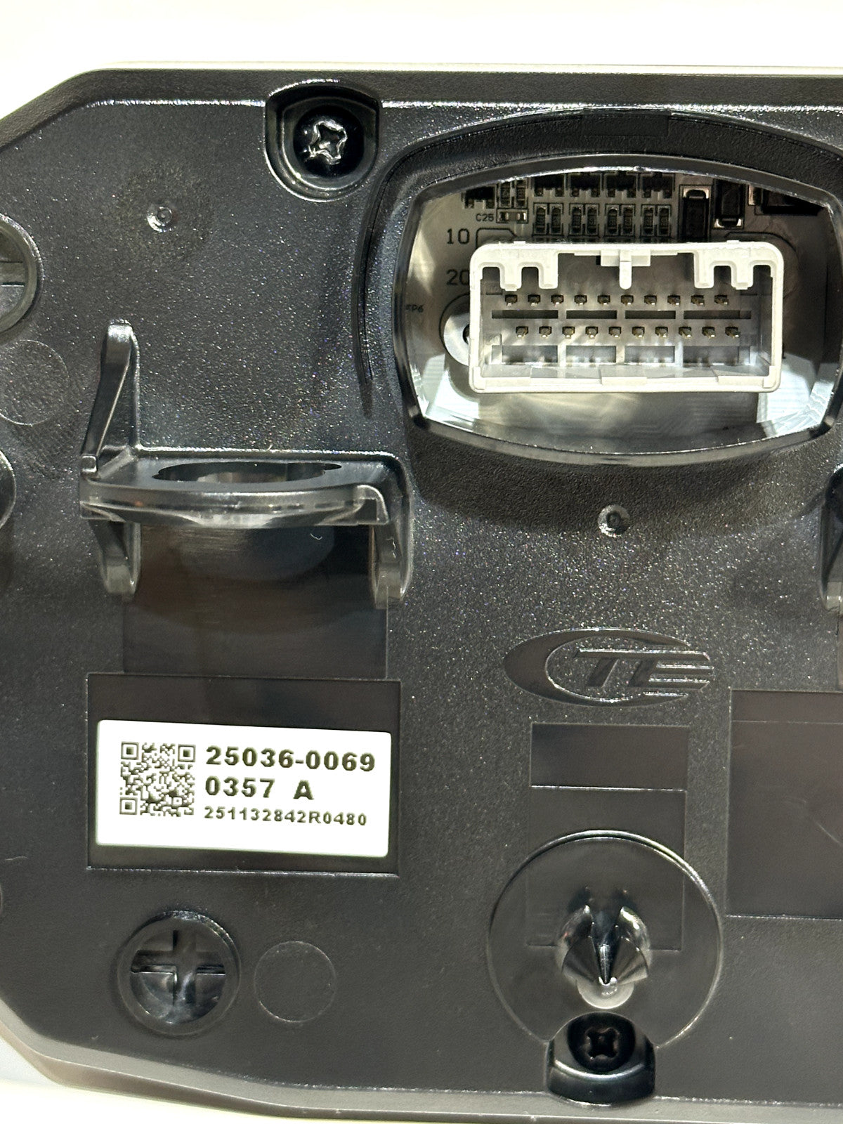 2024-2025 KAWASAKI NINJA ZX6R ZX636 SPEEDOMETER TACH INSTRUMENT CLUSTER ABS 0.8K