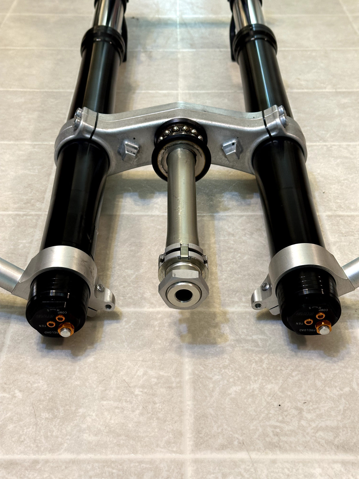 2015-2024 YAMAHA YZF R1 OEM FRONT FORK FORKS SUSPENSION & TRIPLE TREE + CLIP ONS