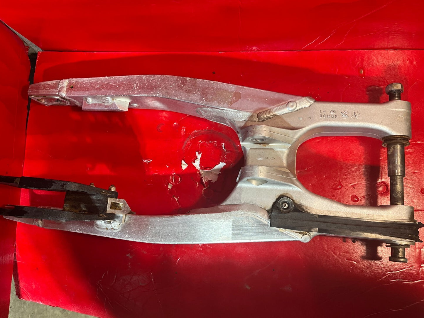 2010-2013 Suzuki Rmz250 Swingarm Rear Arm Swing Arm OEM