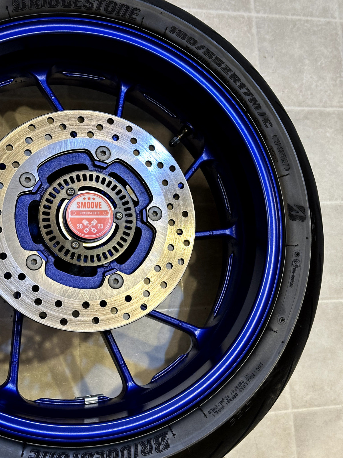 2022-2025 YAMAHA YZF R7 OEM REAR BACK WHEEL RIM SPROCKET ROTOR & TIRE BLUE