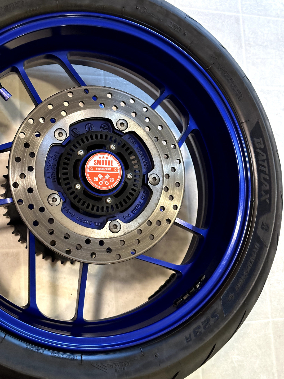 2021-2025 YAMAHA MT09 MT-09 SP OEM REAR BACK WHEEL RIM TIRE SPROCKET ROTOR BLUE