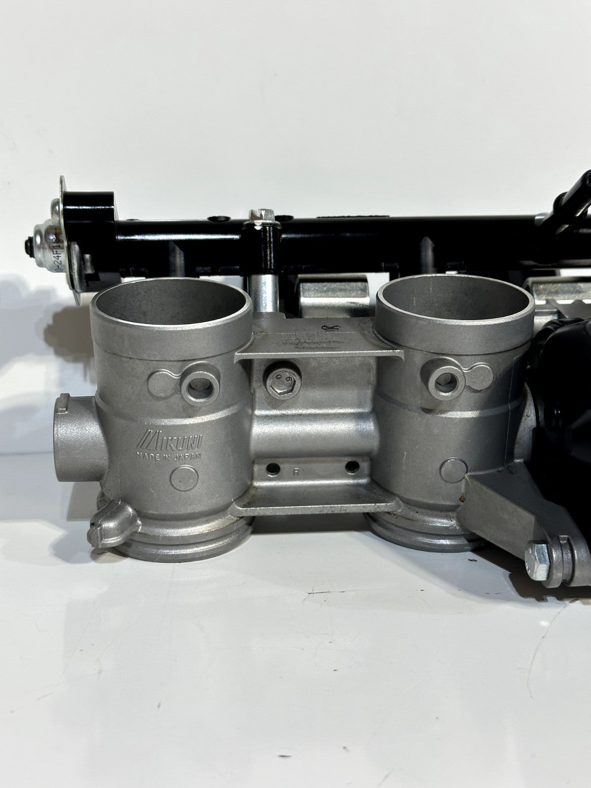 2022-2025 YAMAHA XSR900 XSR 900 OEM THROTTLE BODY + FUEL INJECTORS EFI ASSEMBLY