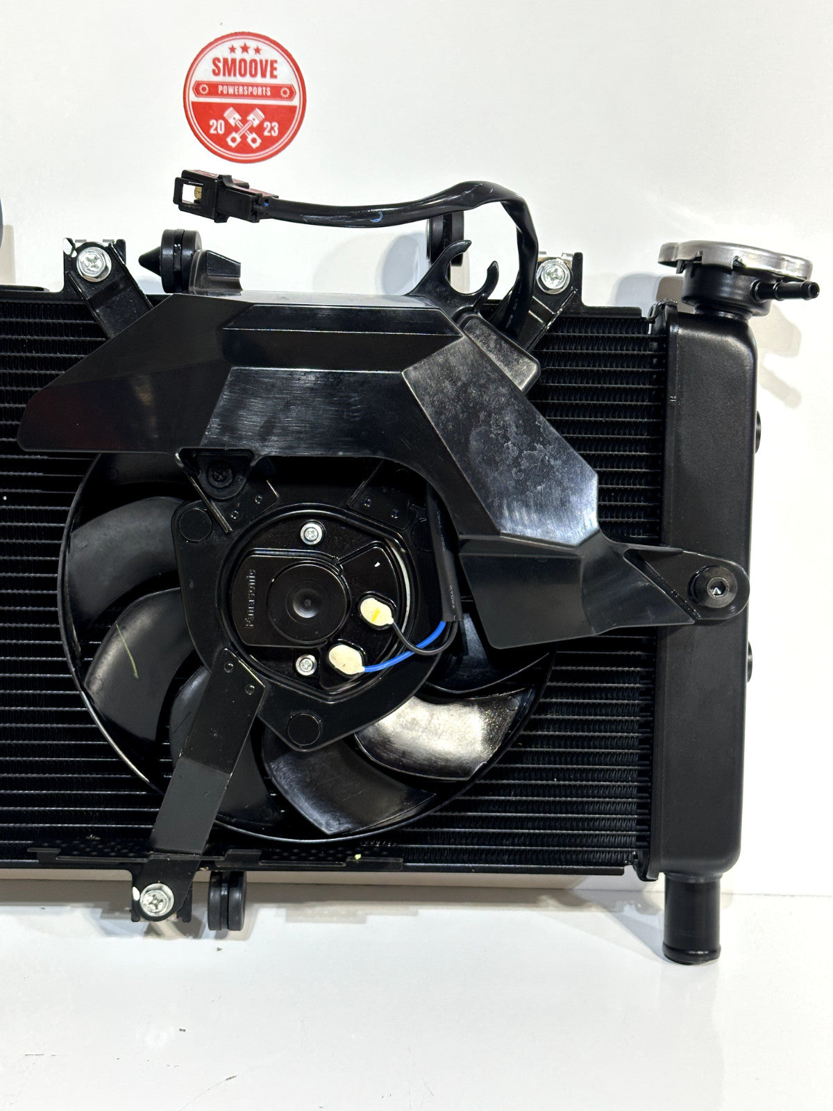 2022-2025 YAMAHA XSR900 XSR 900 OEM RADIATOR ENGINE MOTOR COOLANT COOLER W/ FAN