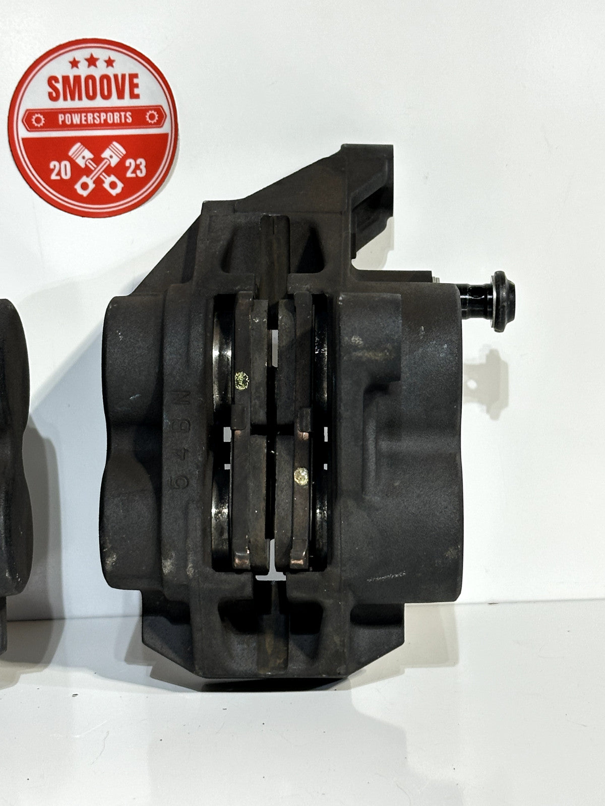 2014-2017 YAMAHA FZ07 FZ-07 OEM FRONT LEFT RIGHT BRAKE CALIPER SET PAIR W/ PADS