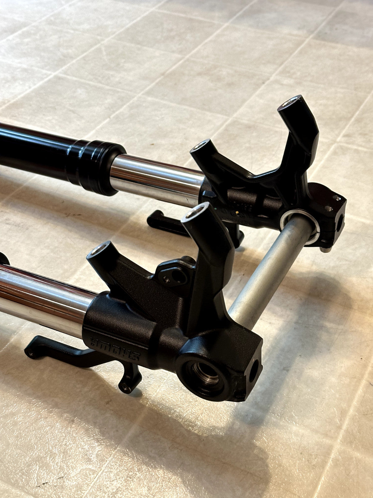 2019-2025 KAWASAKI NINJA ZX6R FRONT FORKS FORK SHOCK SUSPENSION W/ CLIP ON SET